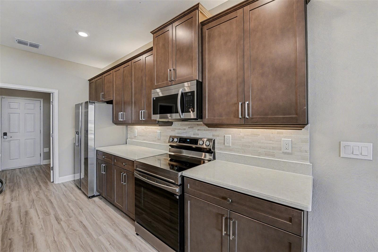 LAKES TR 6 - Residential