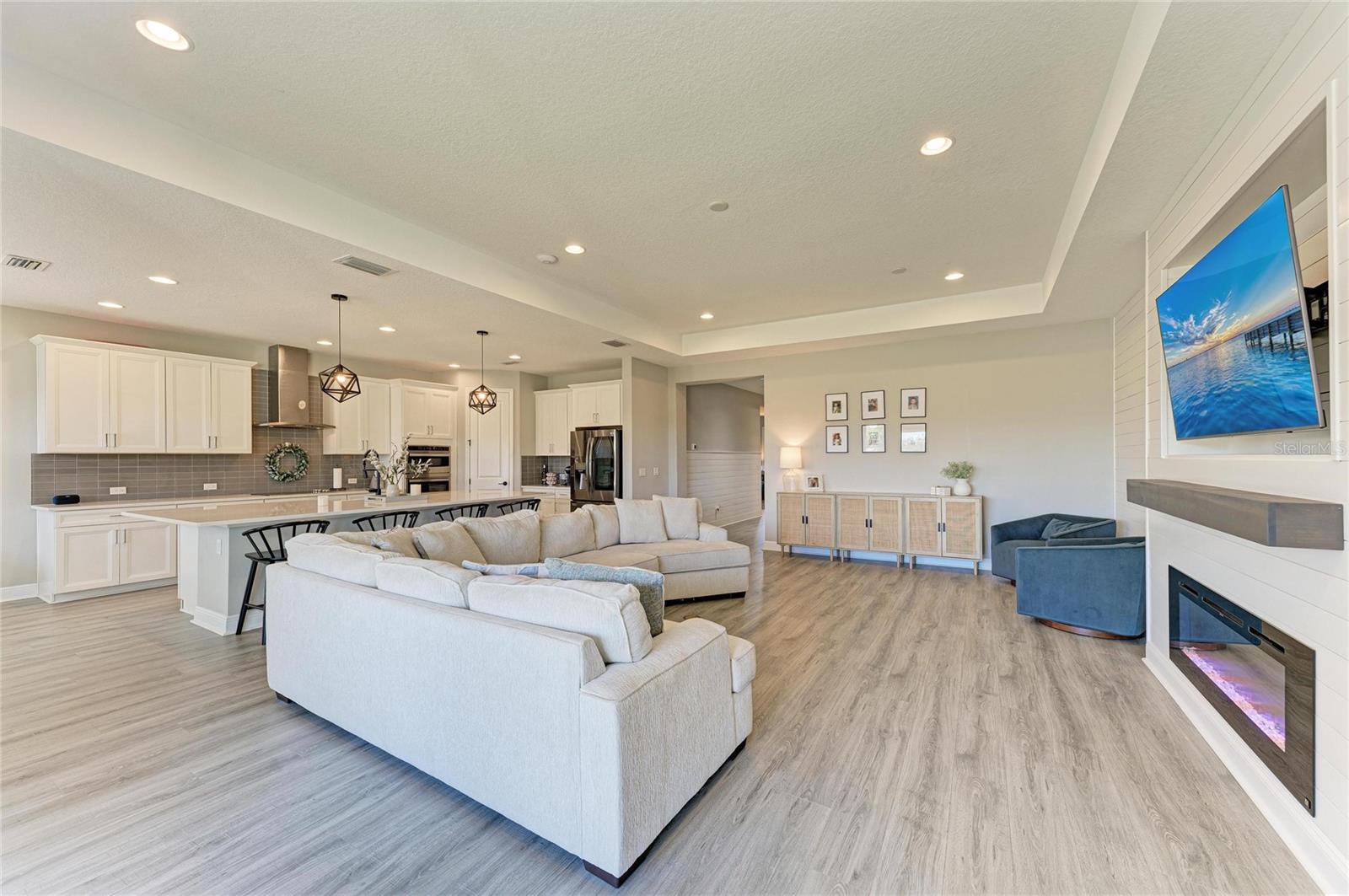 RIVERSIDE PRESERVE PH 1 - Residential