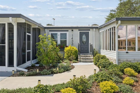 Tiny photo for 1433 Elkhart Circle, Tavares, FL 32778 (MLS # G5118238)