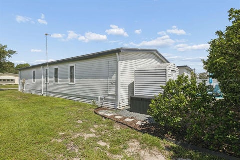 Tiny photo for 1433 Elkhart Circle, Tavares, FL 32778 (MLS # G5118238)