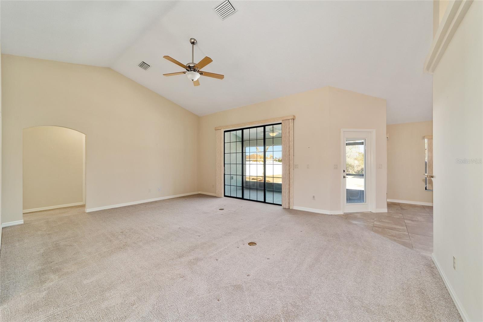 OCALA WATERWAY ESTATE - Residential