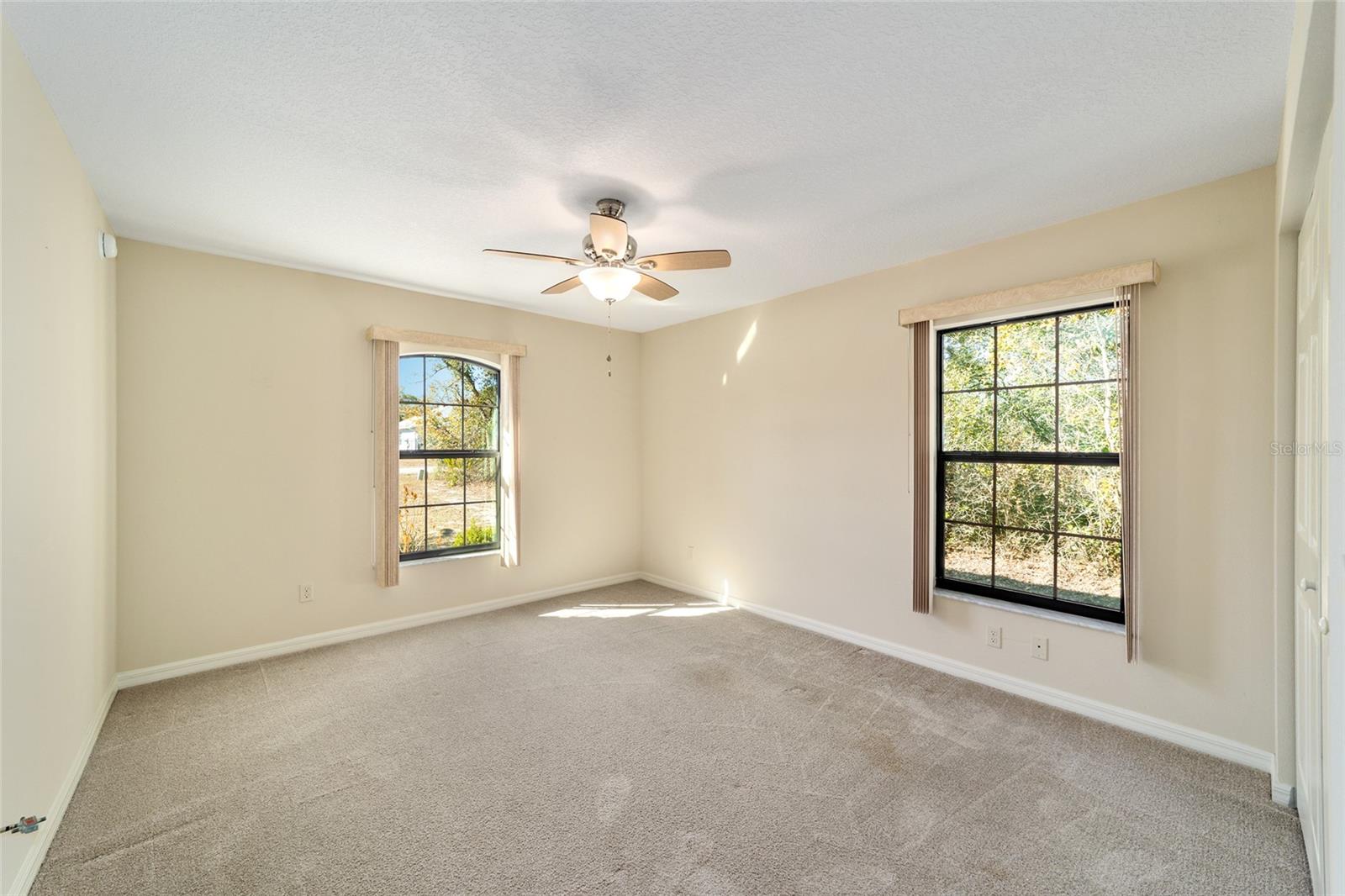 OCALA WATERWAY ESTATE - Residential