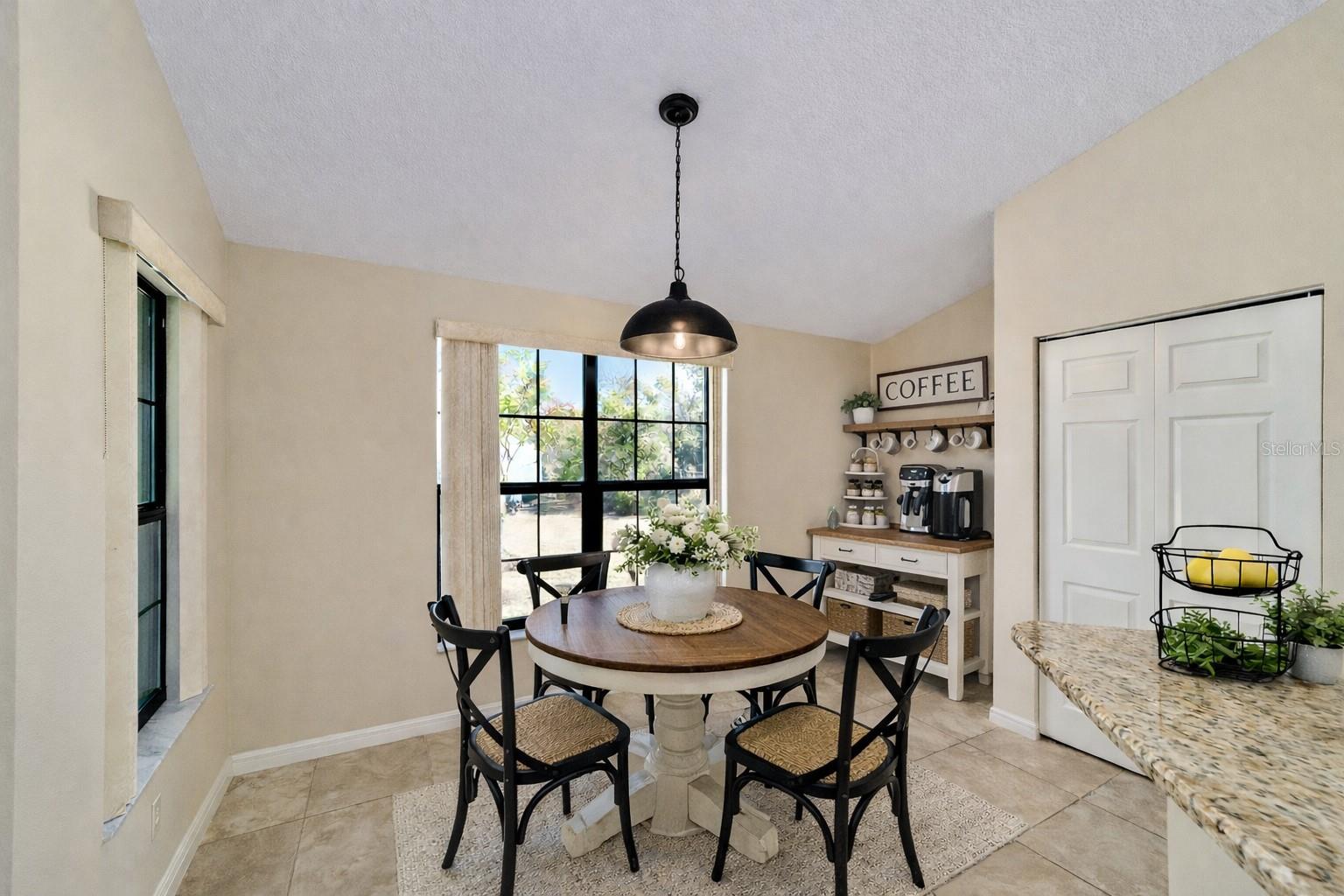 OCALA WATERWAY ESTATE - Residential