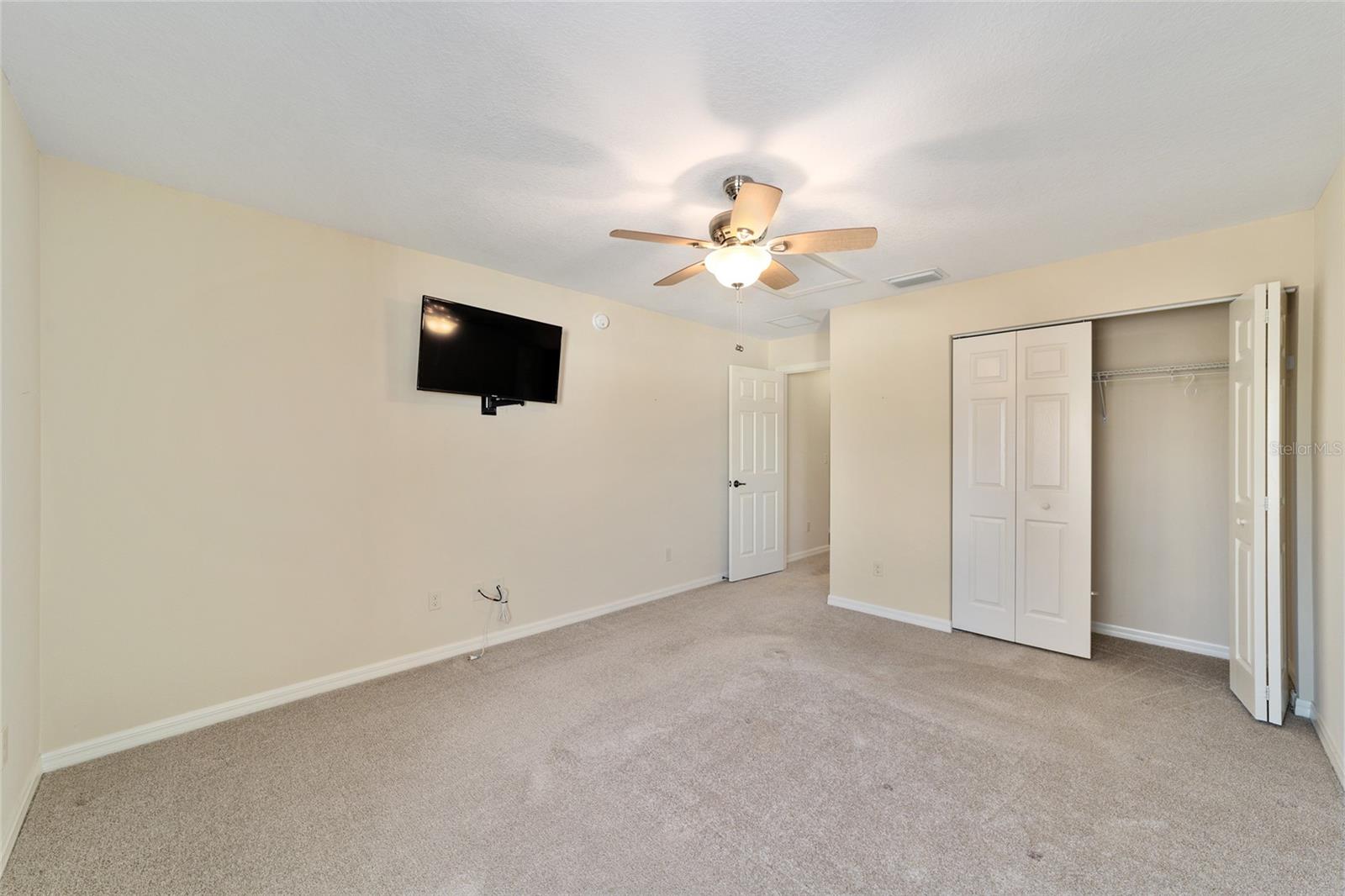 OCALA WATERWAY ESTATE - Residential