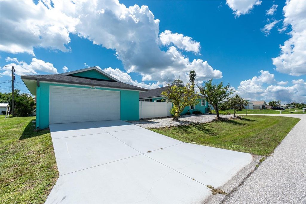 Photo of 9457 Heartwellville Avenue, Englewood, FL 34224 (MLS # D6142866)