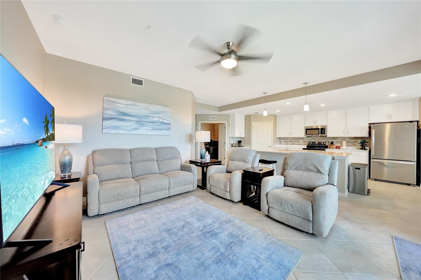 14271 HERITAGE LANDING BOULEVARD 1516