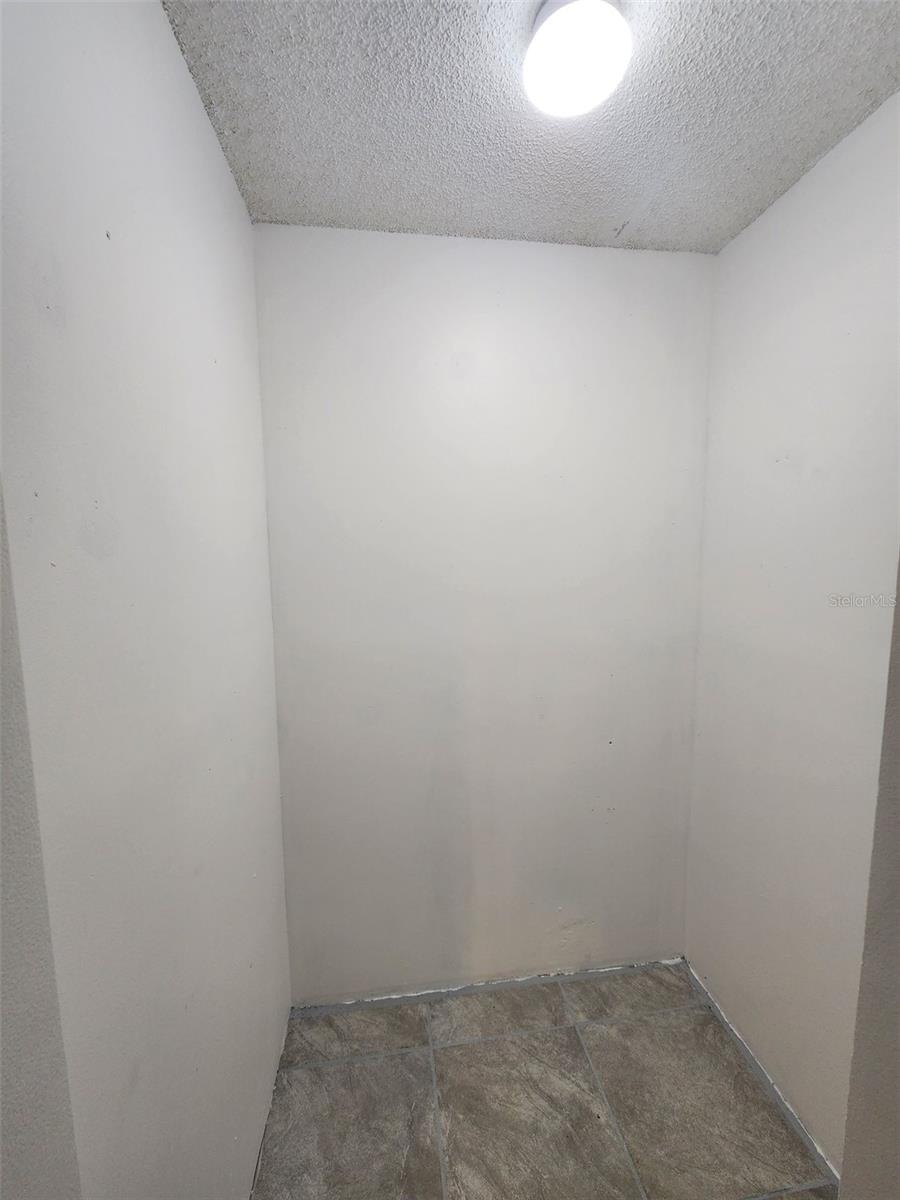 MEADOWS SOUTH SEC 03 - Residential Lease