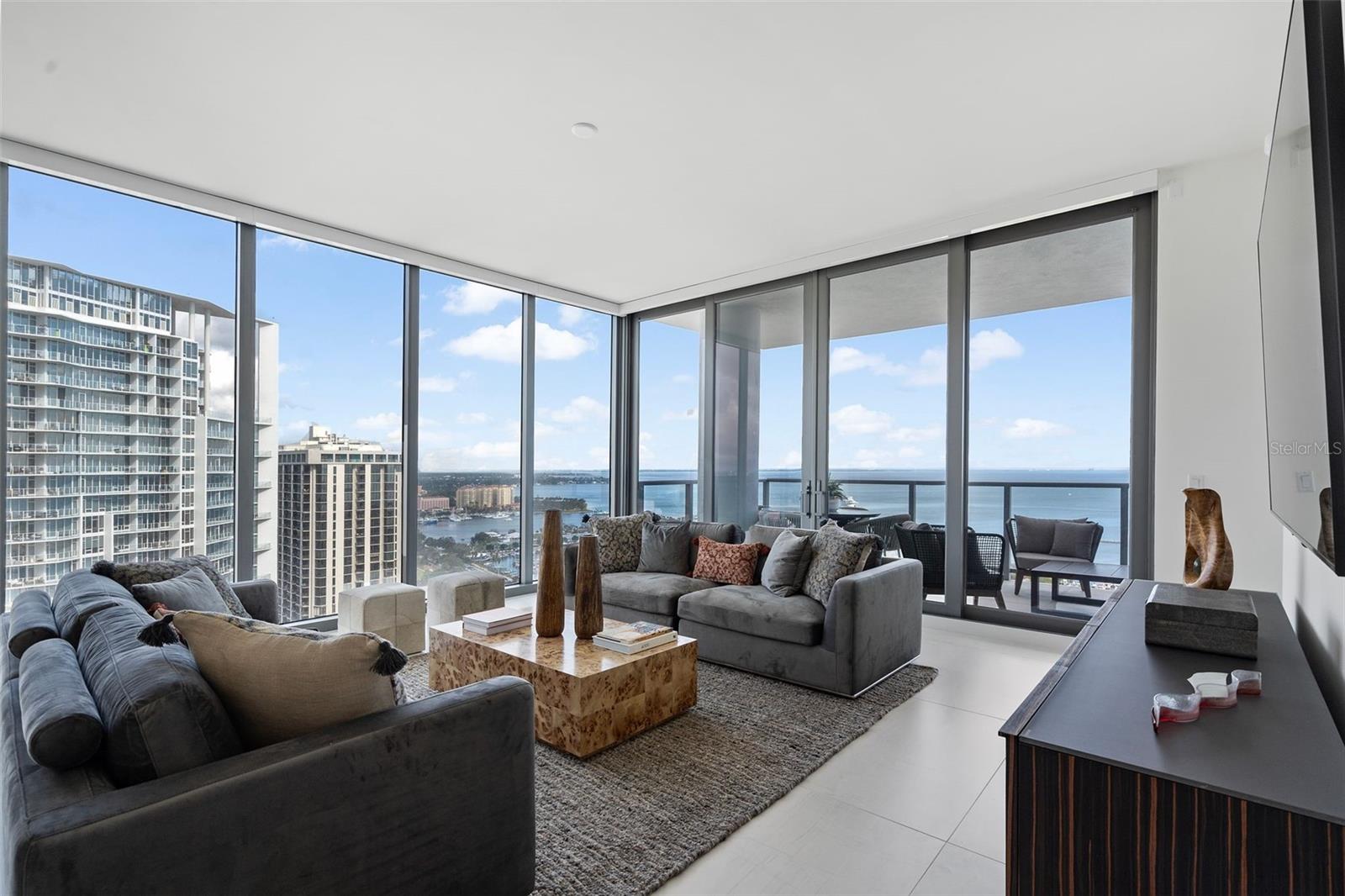 SALTAIRE CONDO - Residential Lease