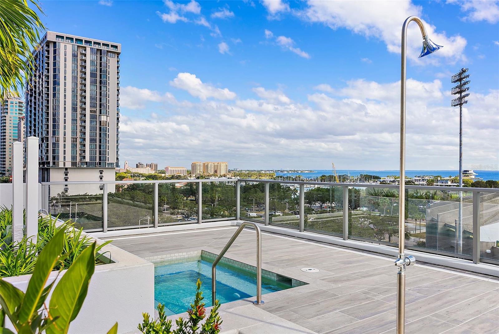 SALTAIRE CONDO - Residential Lease