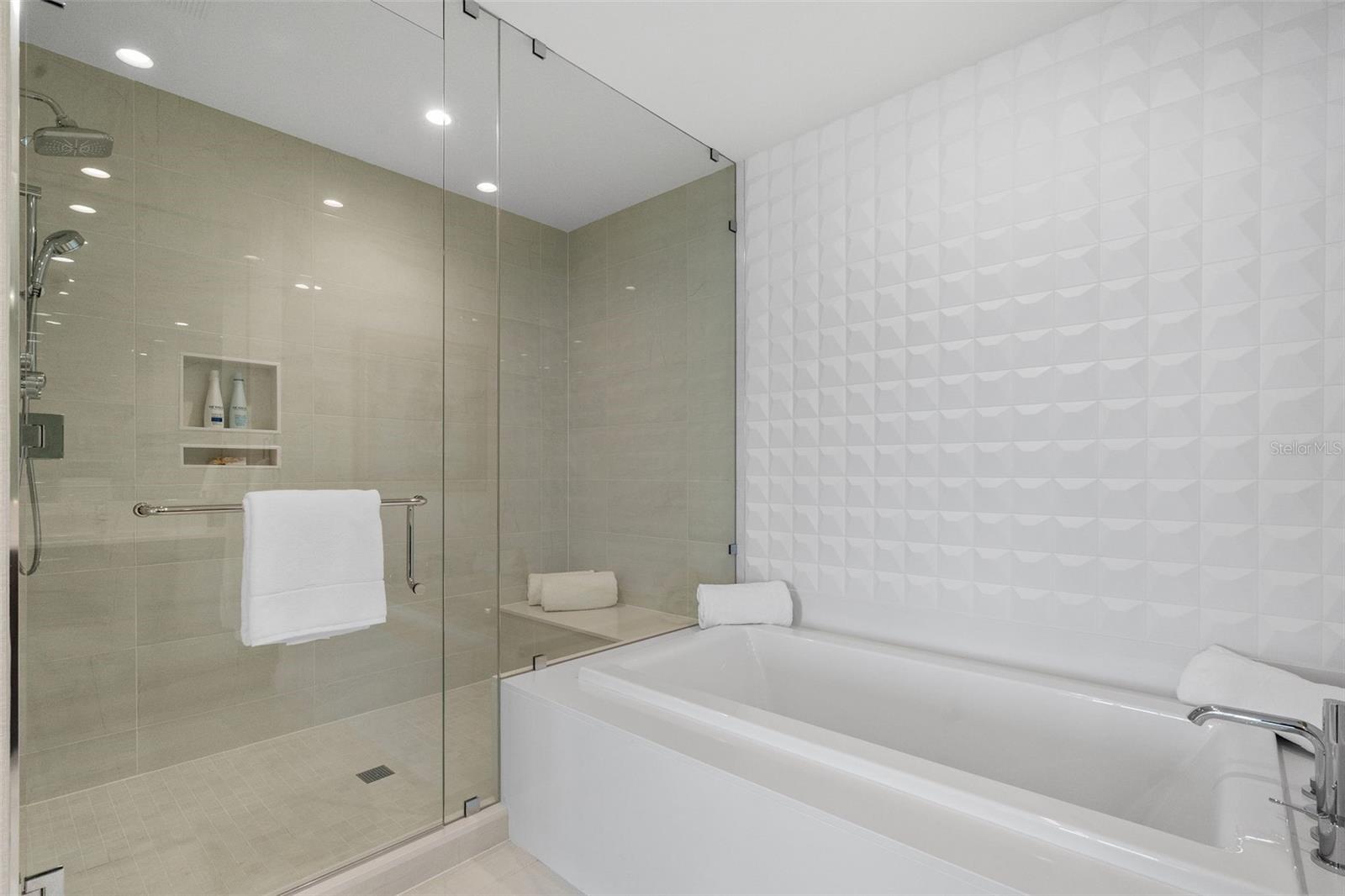 SALTAIRE CONDO - Residential Lease