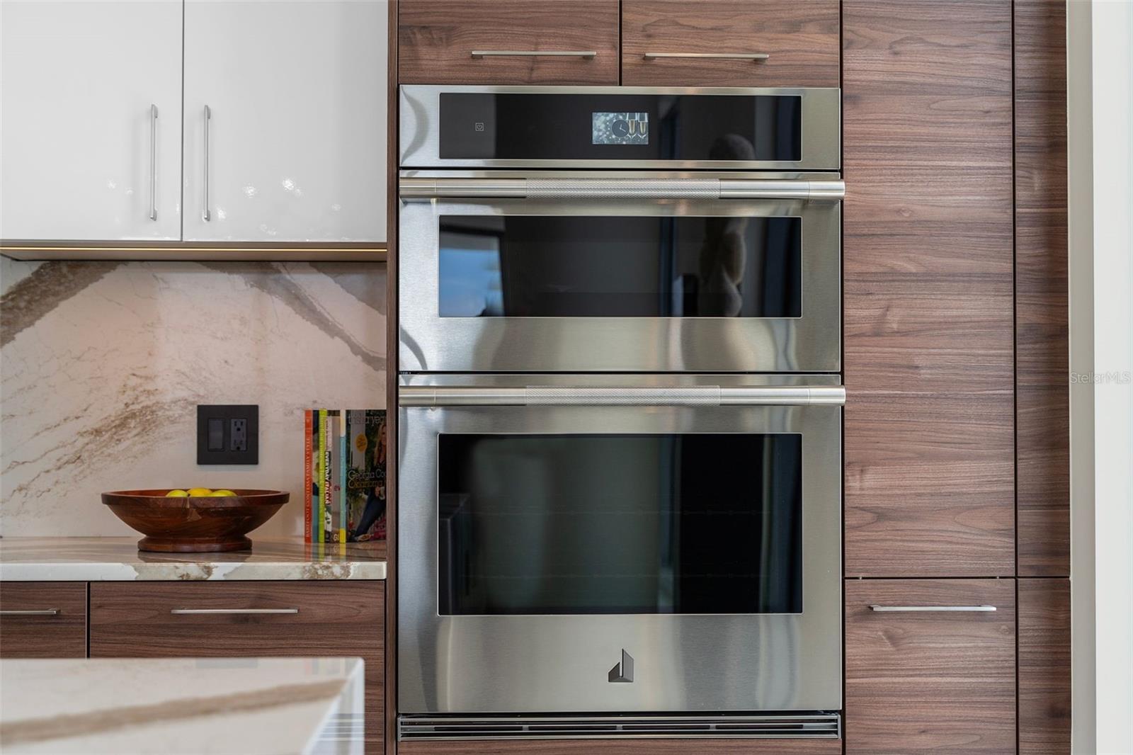 SALTAIRE CONDO - Residential Lease