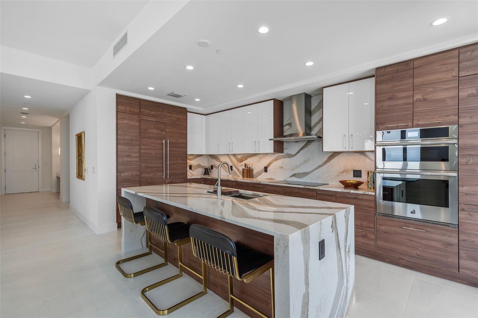 SALTAIRE CONDO - Residential Lease