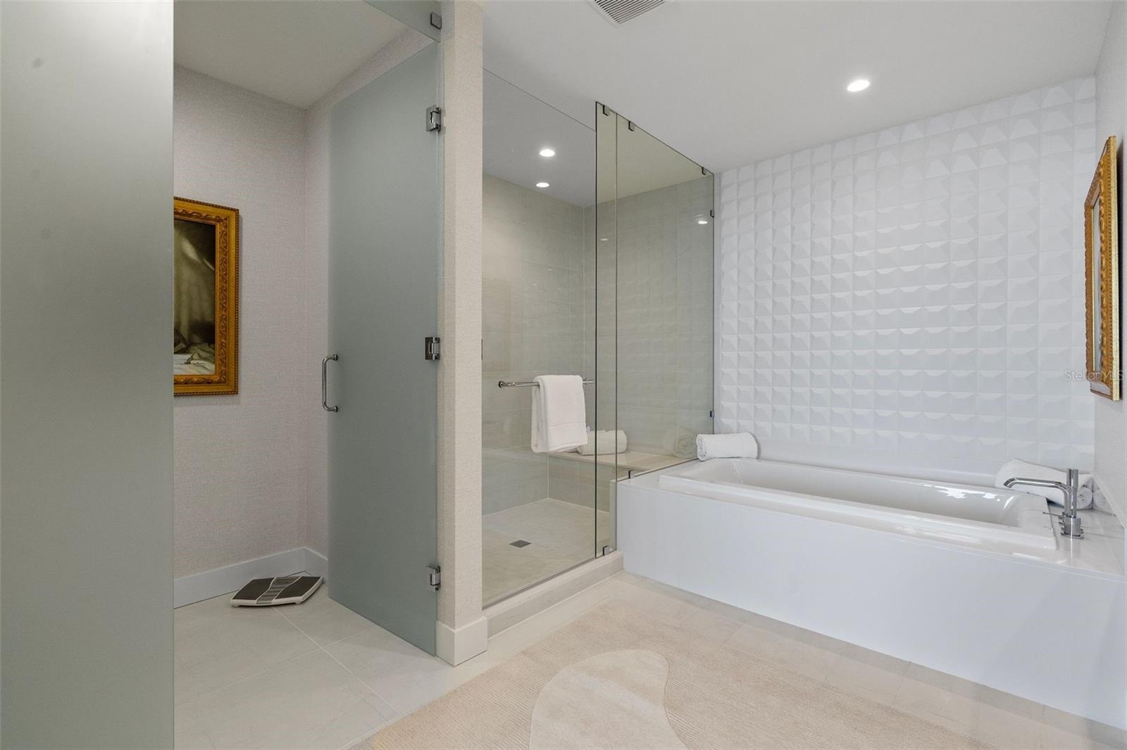 SALTAIRE CONDO - Residential Lease