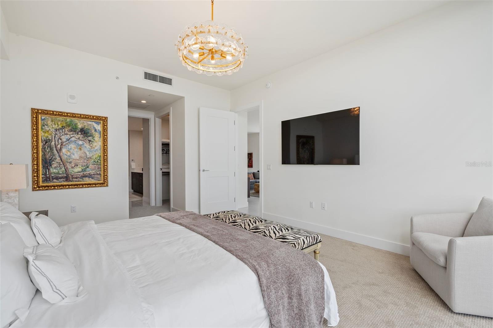 SALTAIRE CONDO - Residential Lease