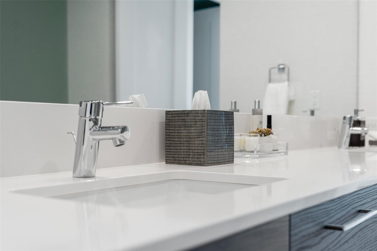 SALTAIRE CONDO - Residential Lease