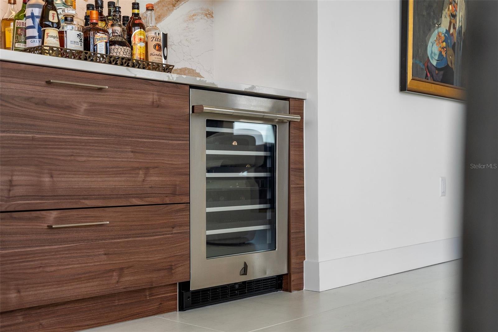 SALTAIRE CONDO - Residential Lease