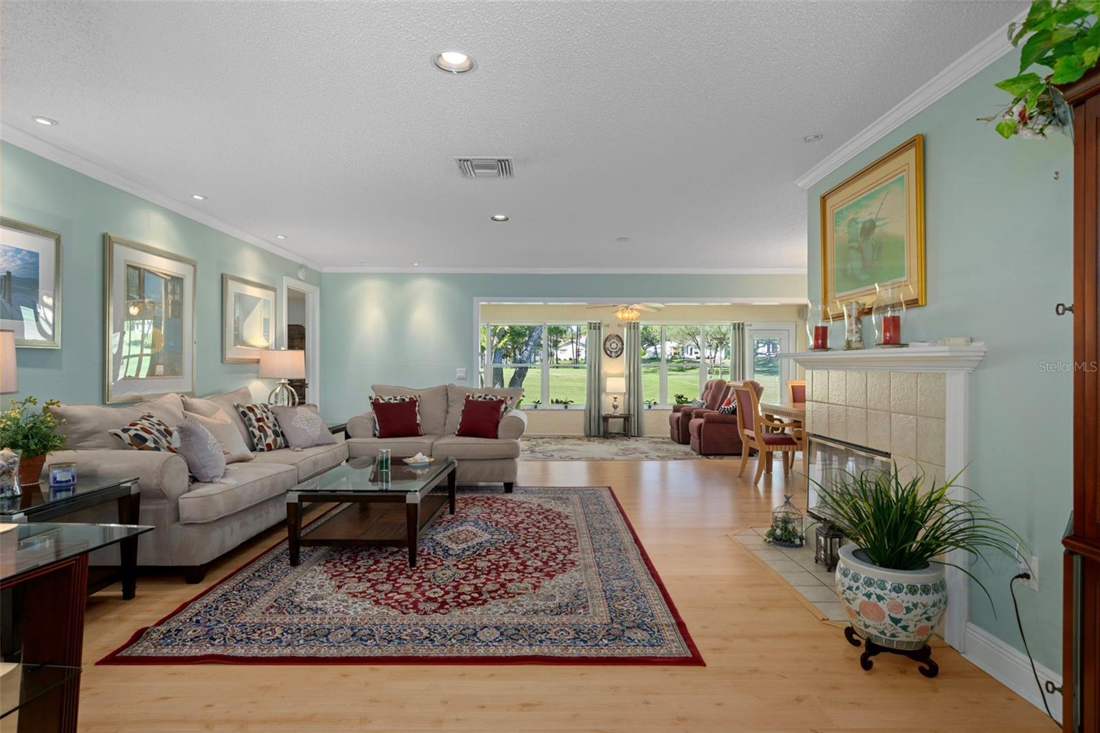 TIMBER PINES - Residential