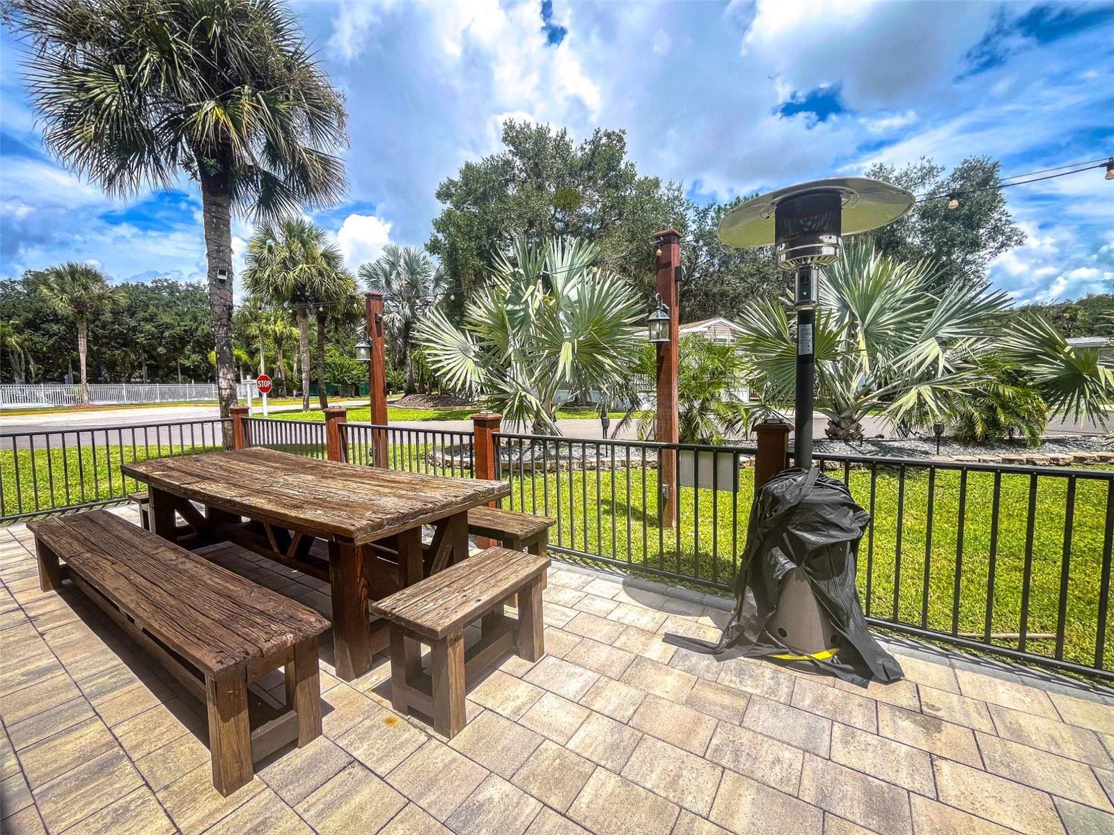 LONG HAMMOCK PH 01 - Residential Lease