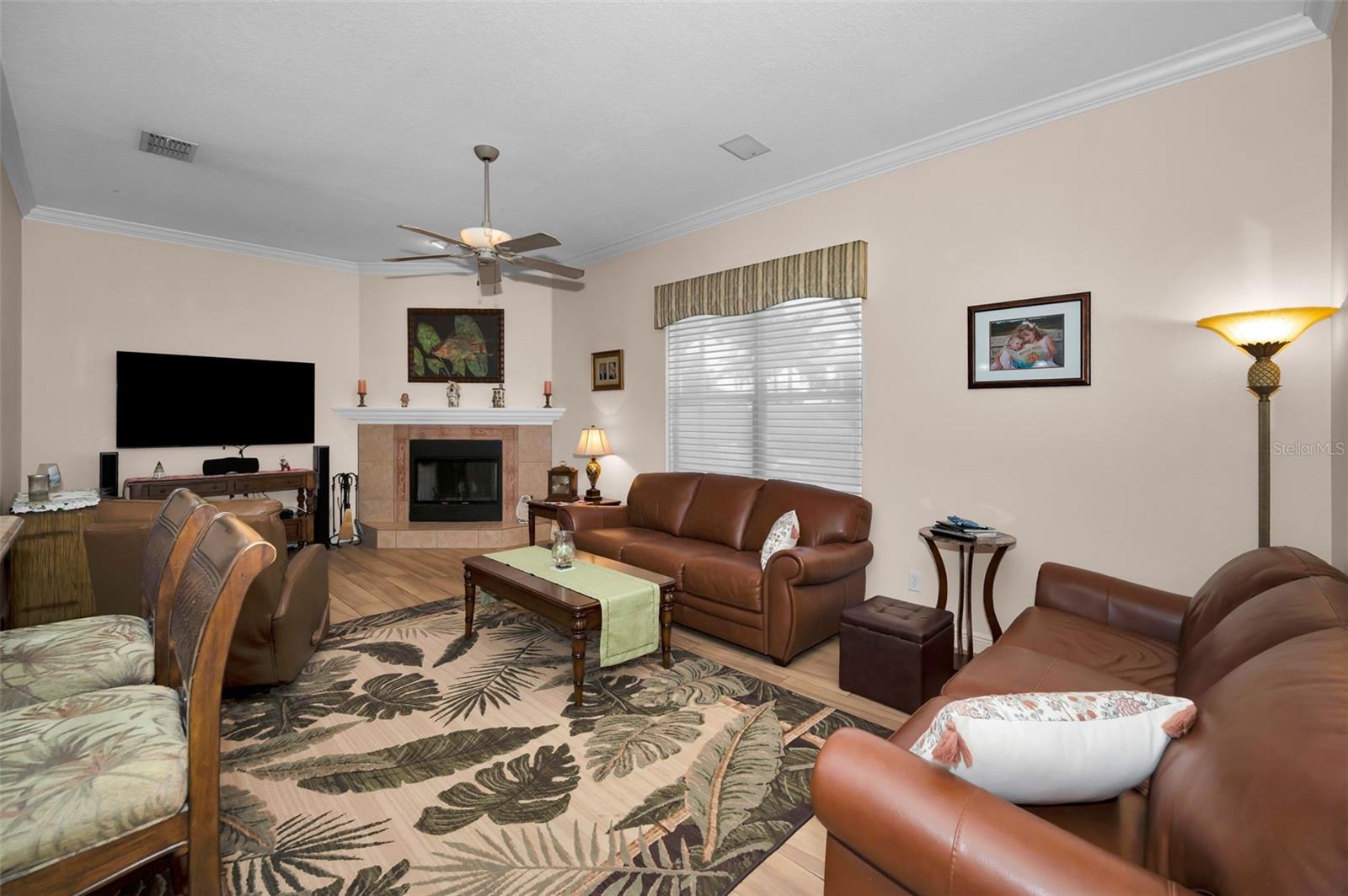 WILD OAKS - Residential