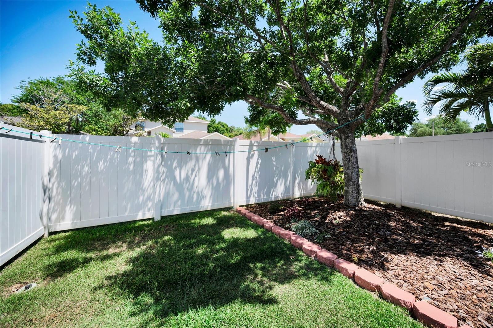 WILD OAKS - Residential
