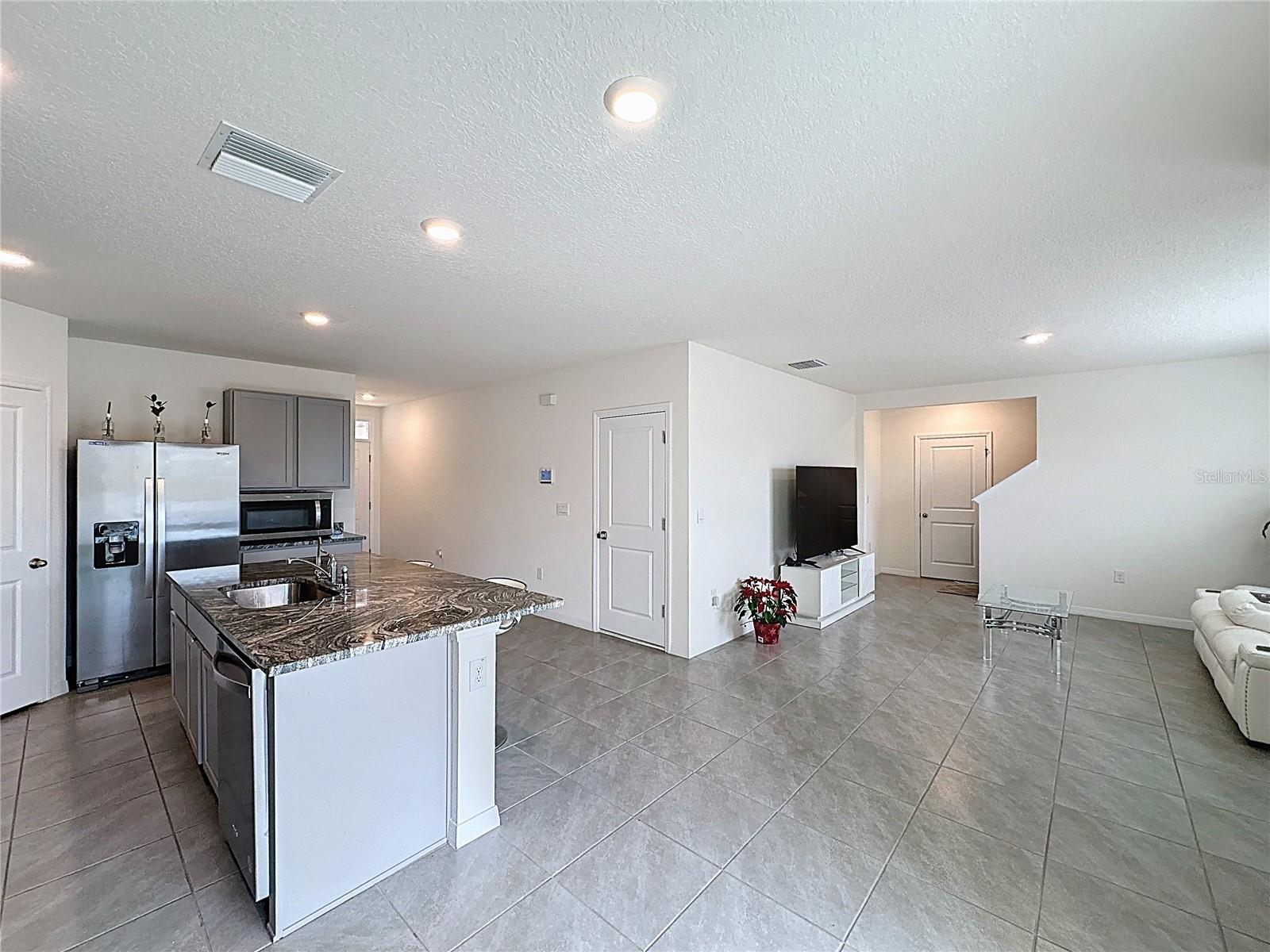 EPPERSON RANCH NORTH POD F PH - Residential