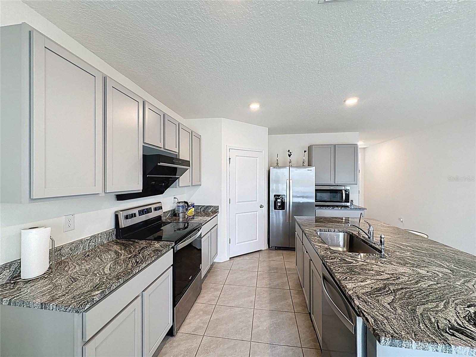 EPPERSON RANCH NORTH POD F PH - Residential