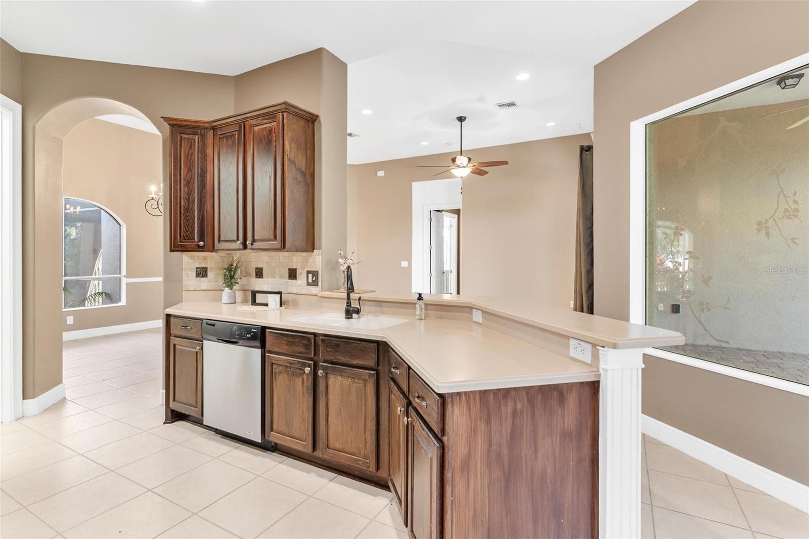 HARBOR HILLS - Residential