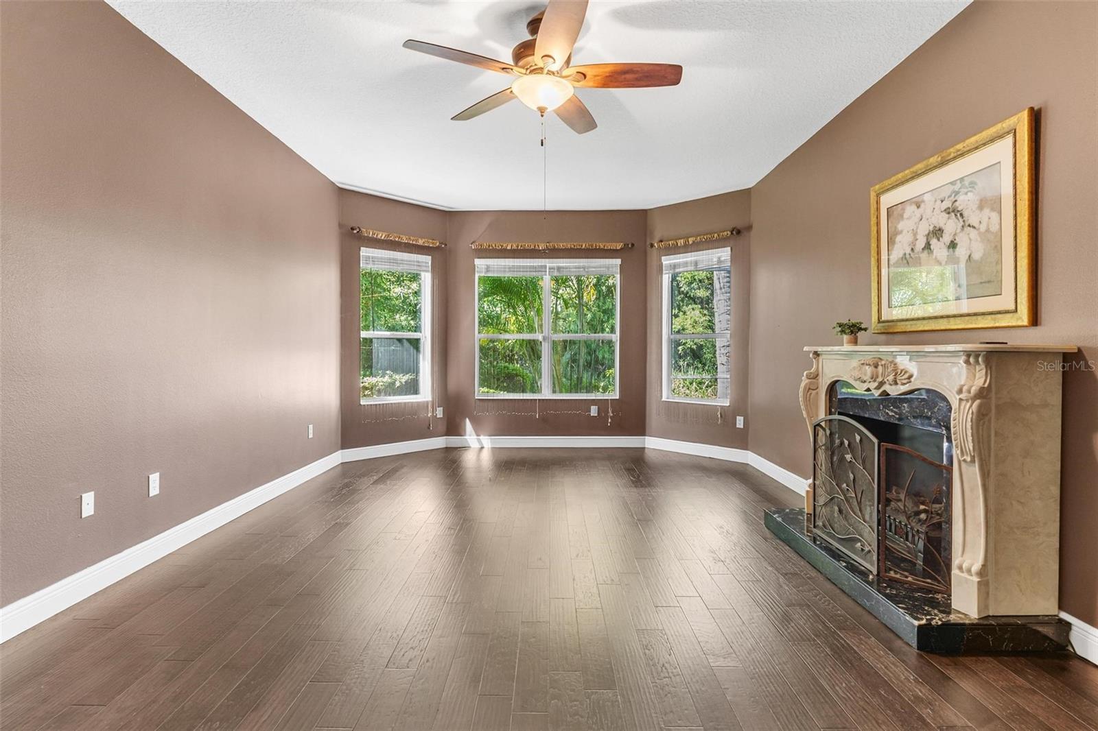 HARBOR HILLS - Residential