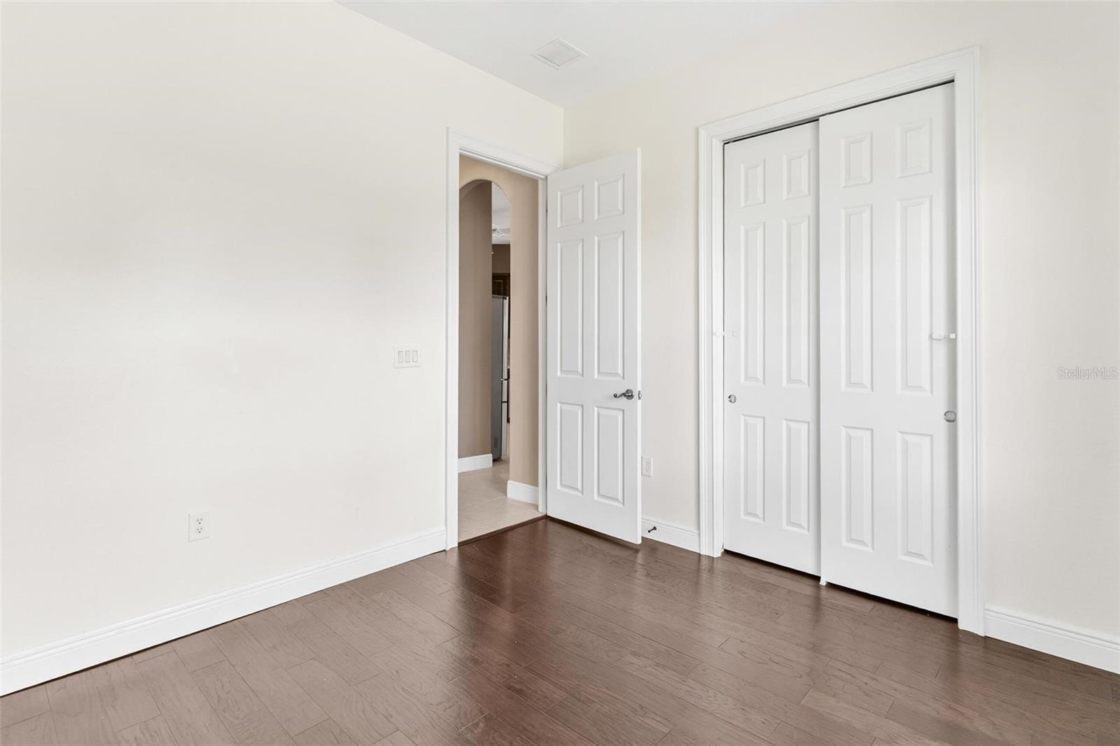 HARBOR HILLS - Residential