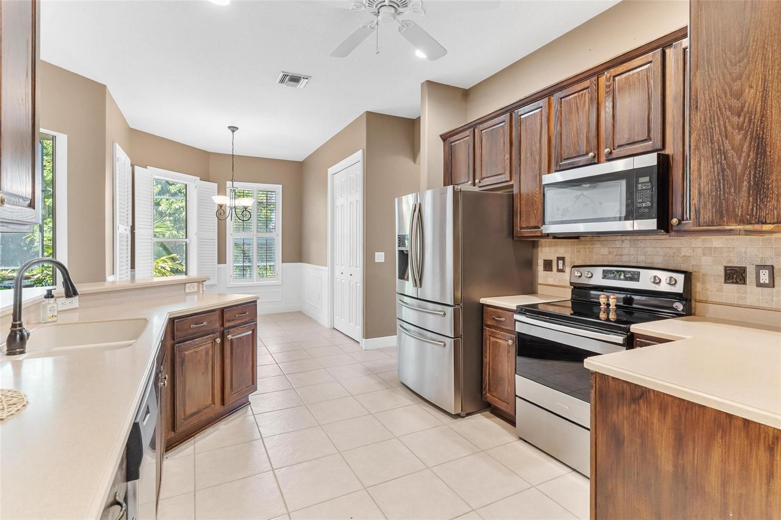 HARBOR HILLS - Residential