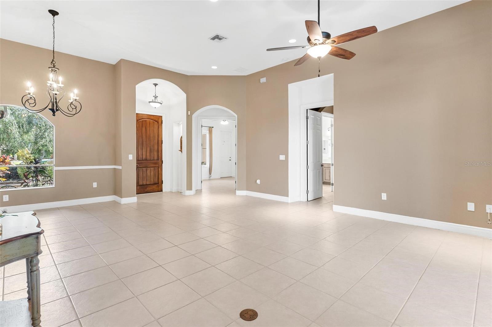 HARBOR HILLS - Residential