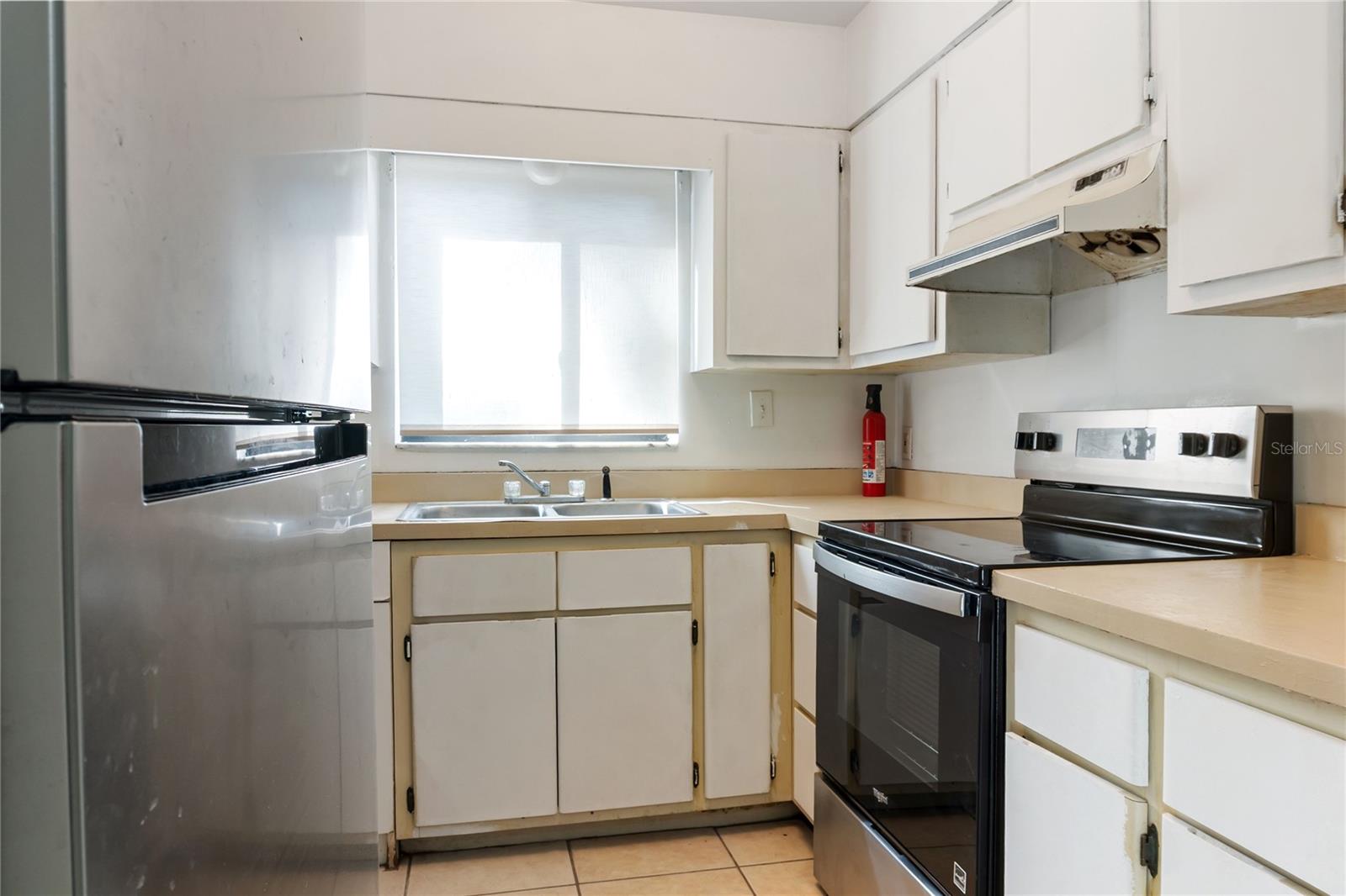 SUGARFOOT OAKS - Residential Income