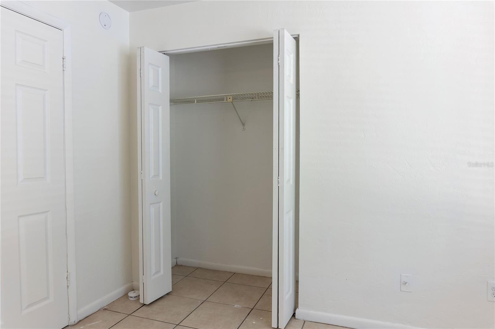 SUGARFOOT OAKS - Residential Income