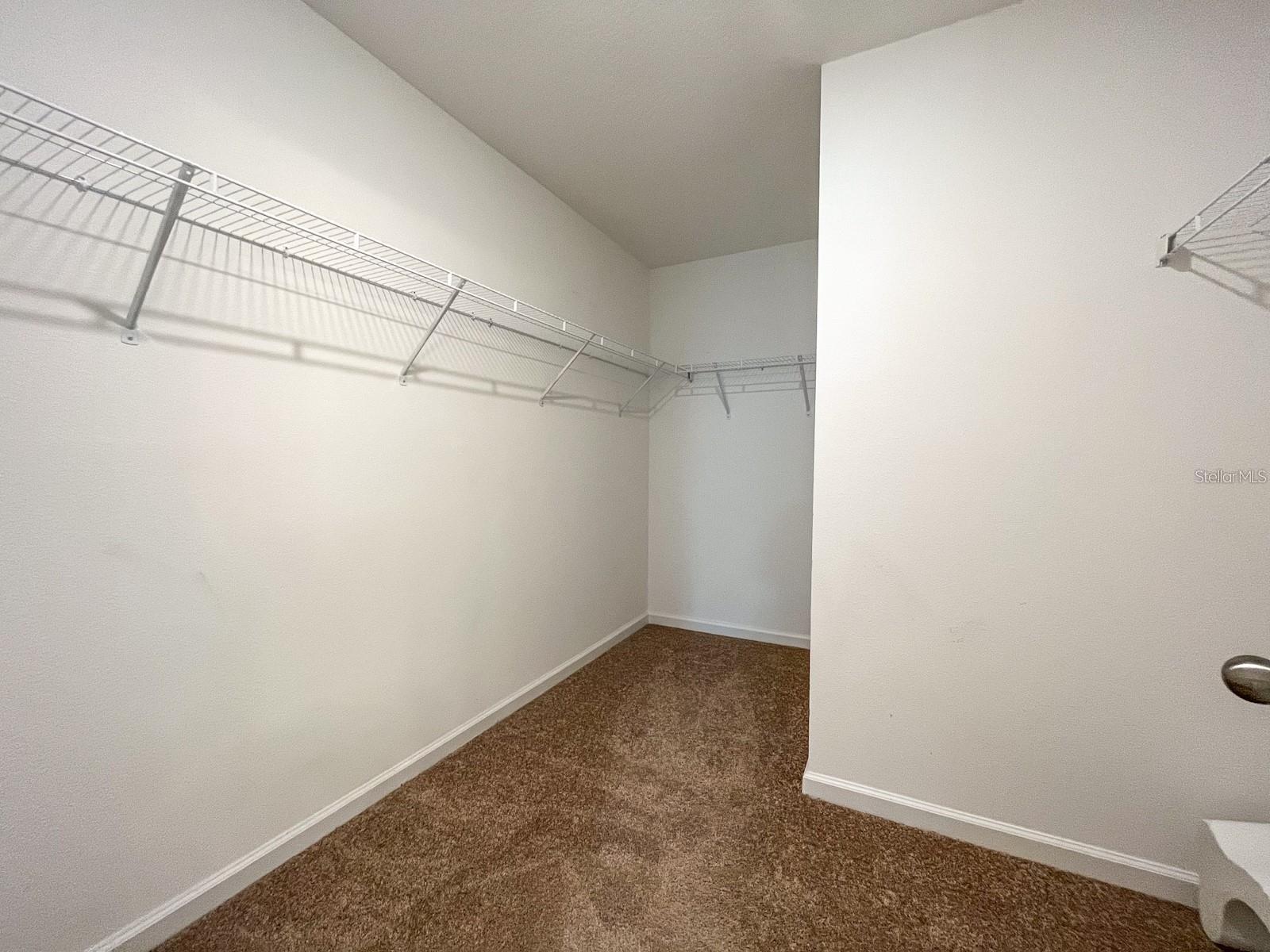 RIVERSTONE PH 1 - Residential Lease