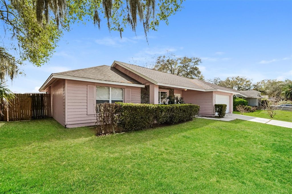 Photo of 7718 Covedale Drive, Orlando, FL 32818 (MLS # O6389496)