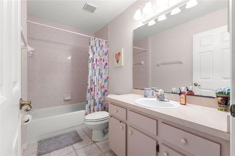 Tiny photo for 8221 SE 126th Place, Belleview, FL 34420 (MLS # OM709297)