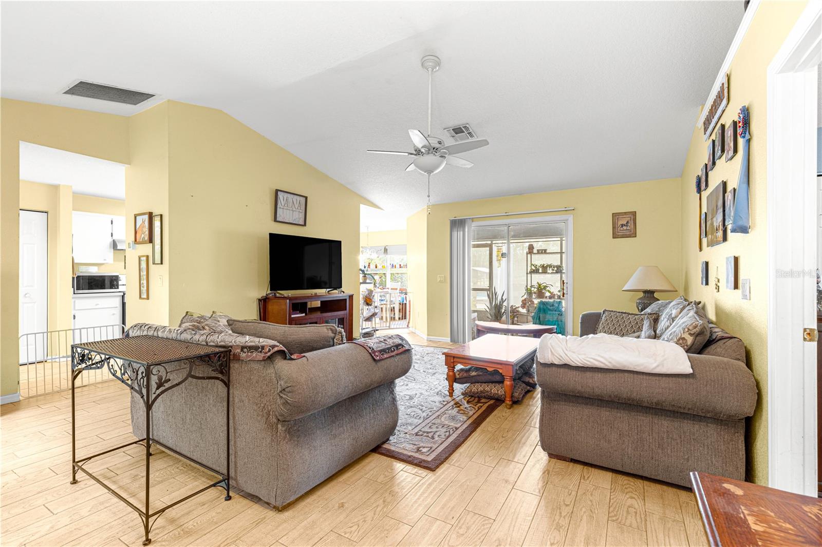 REEVES - Residential