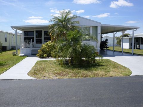 Manufactured Home in OKEECHOBEE FL 1601 US US HWY 441 SE.jpg
