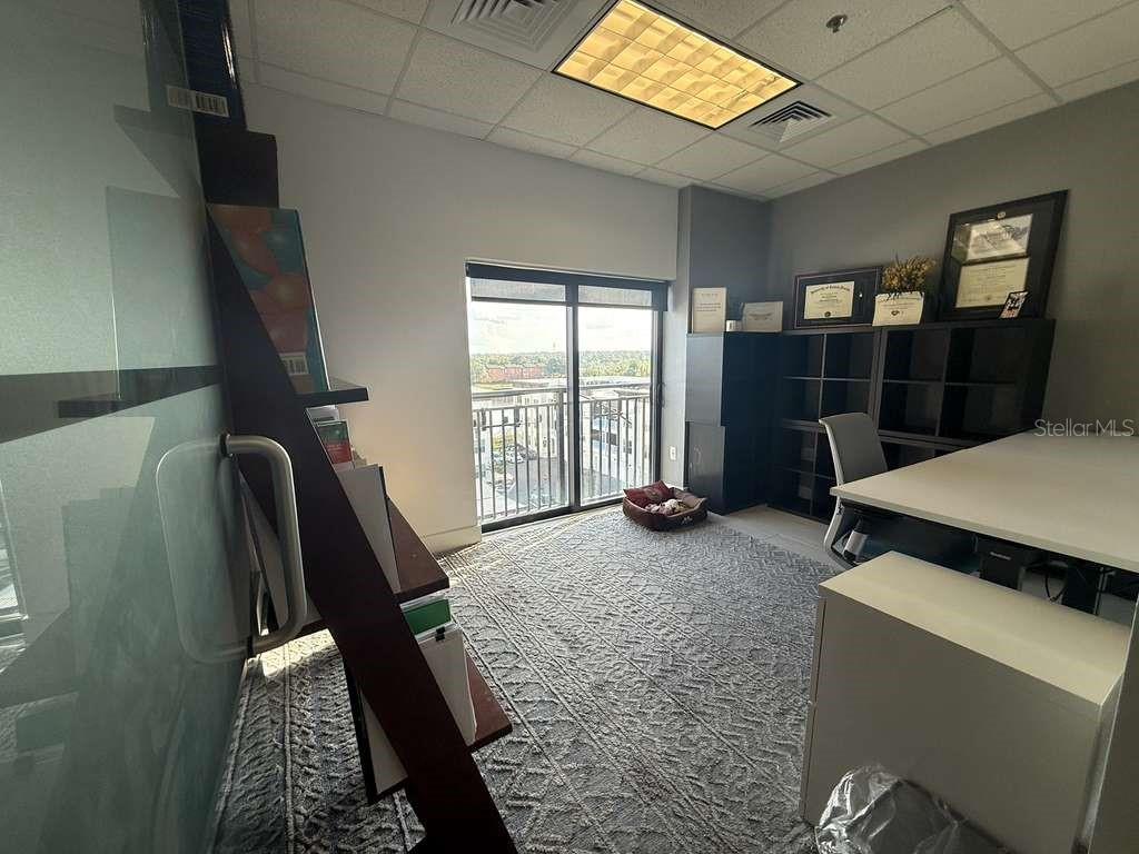 OFFICES/VERANDA PARK BLDG 1500 - Commercial Sale