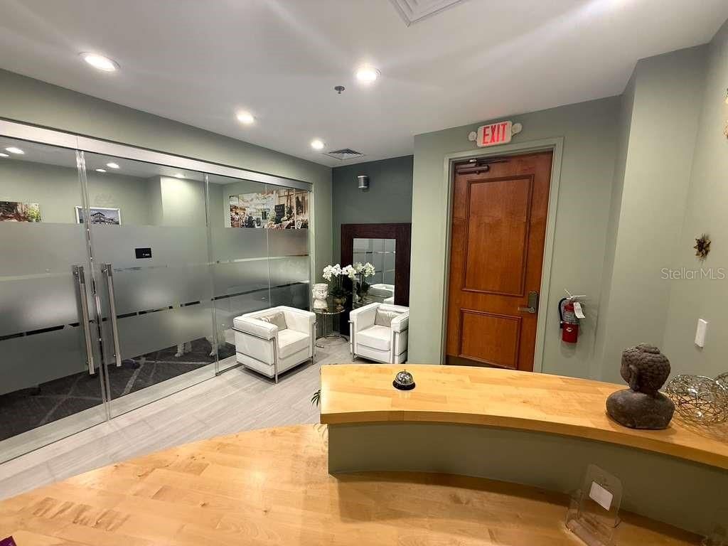 Photo of Orlando, FL 32835 (MLS # O6365156)