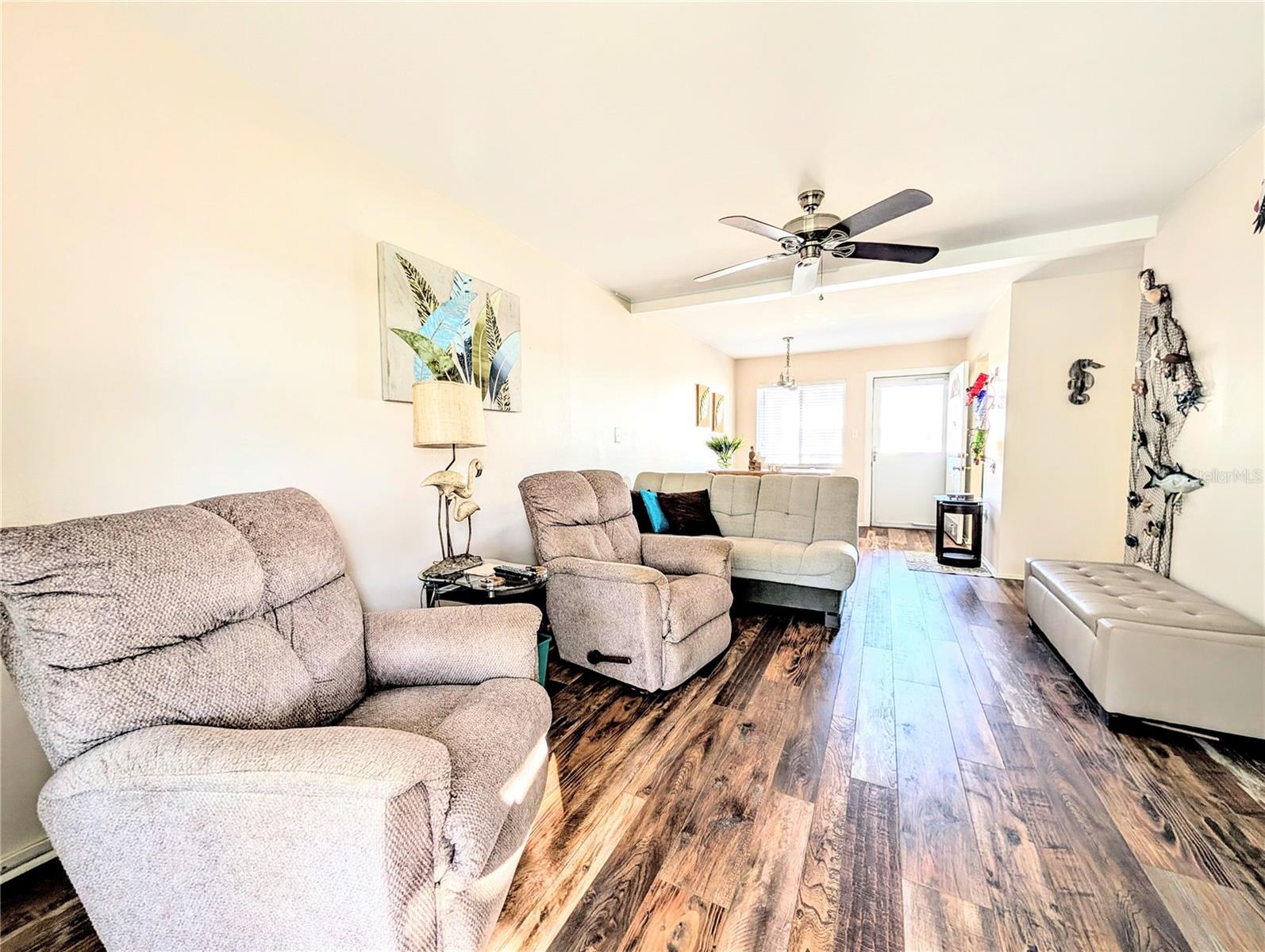 THE FOURTH BAYSHORE - Residential Lease