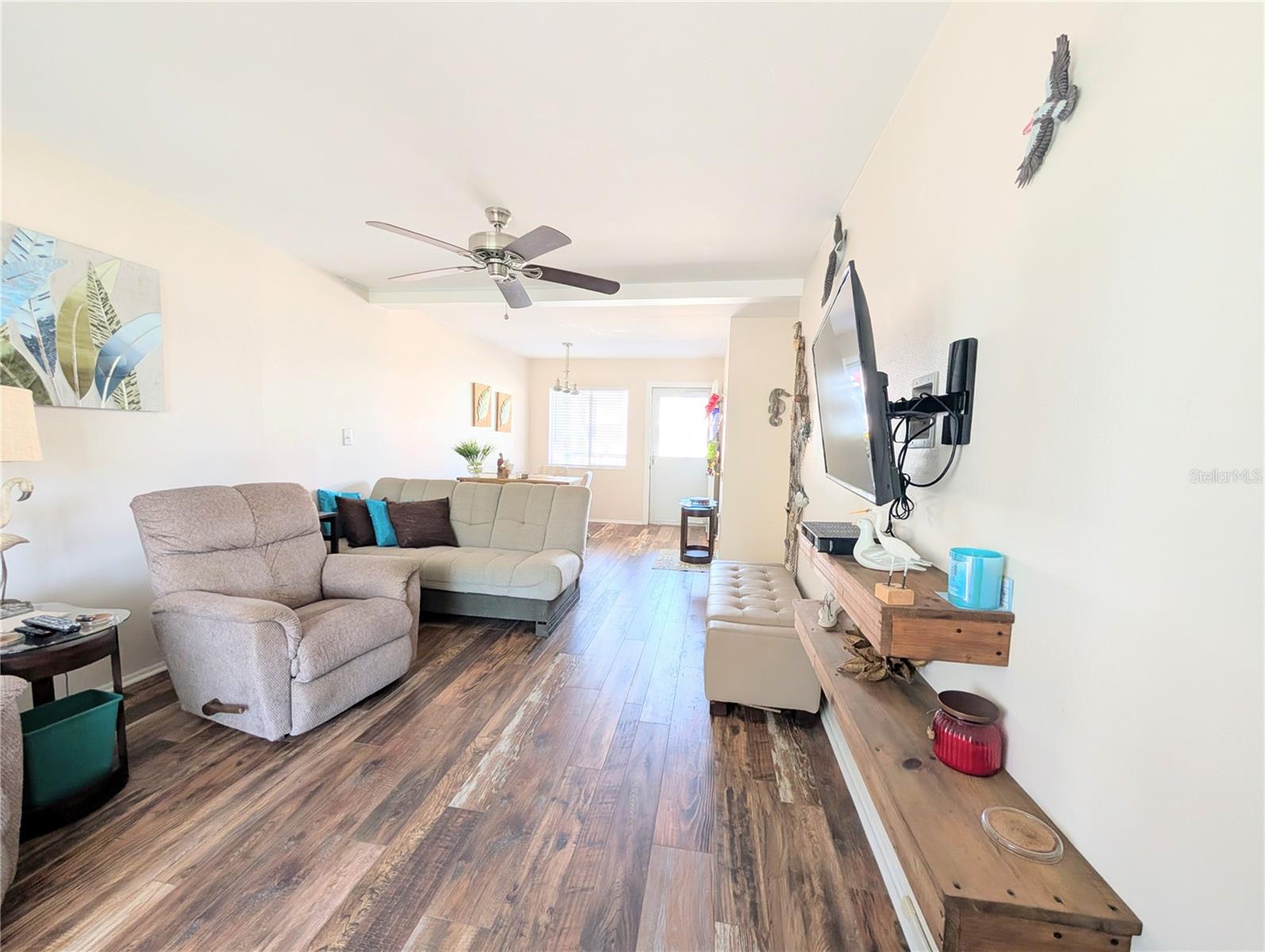 THE FOURTH BAYSHORE - Residential Lease