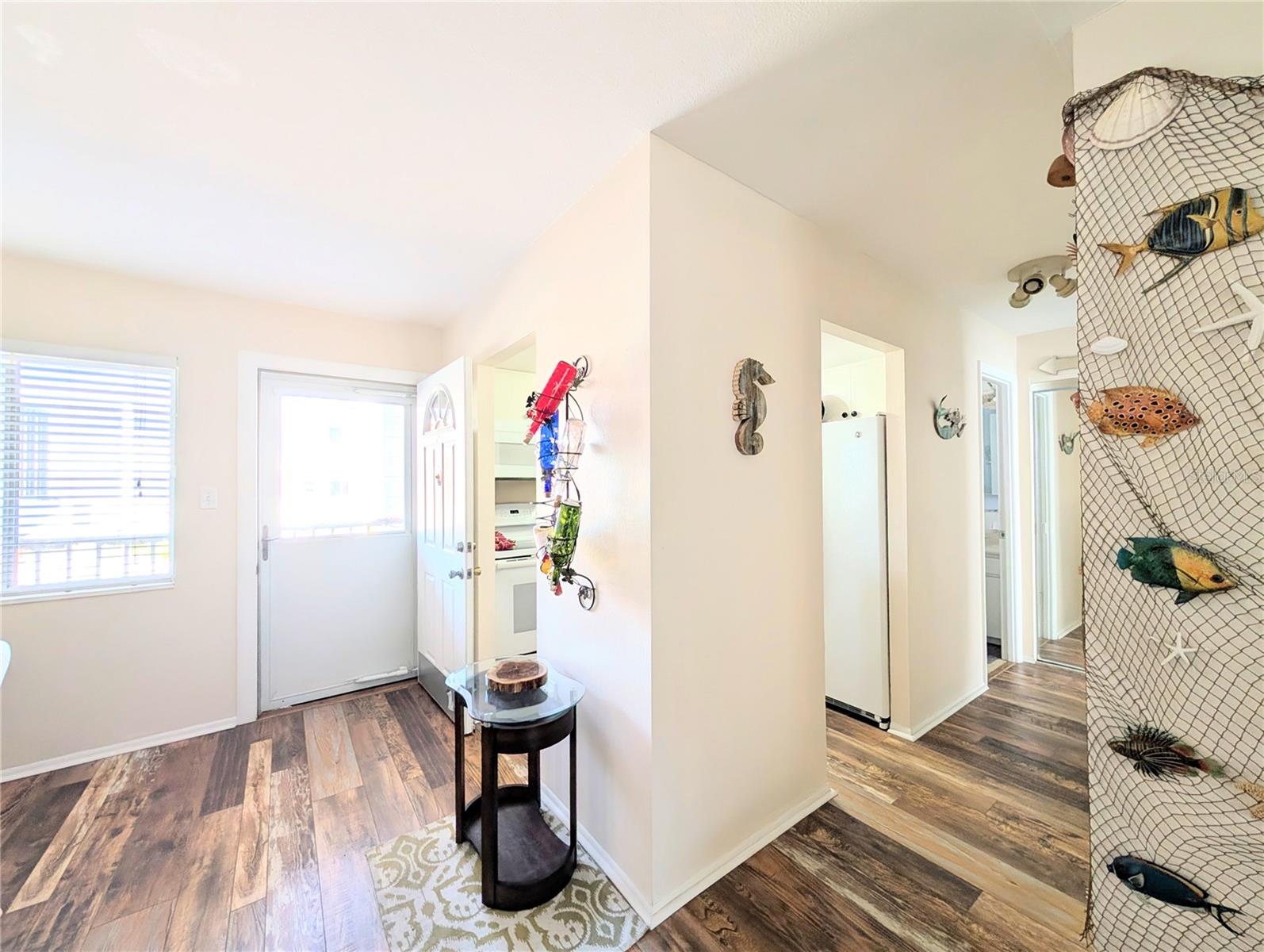 THE FOURTH BAYSHORE - Residential Lease