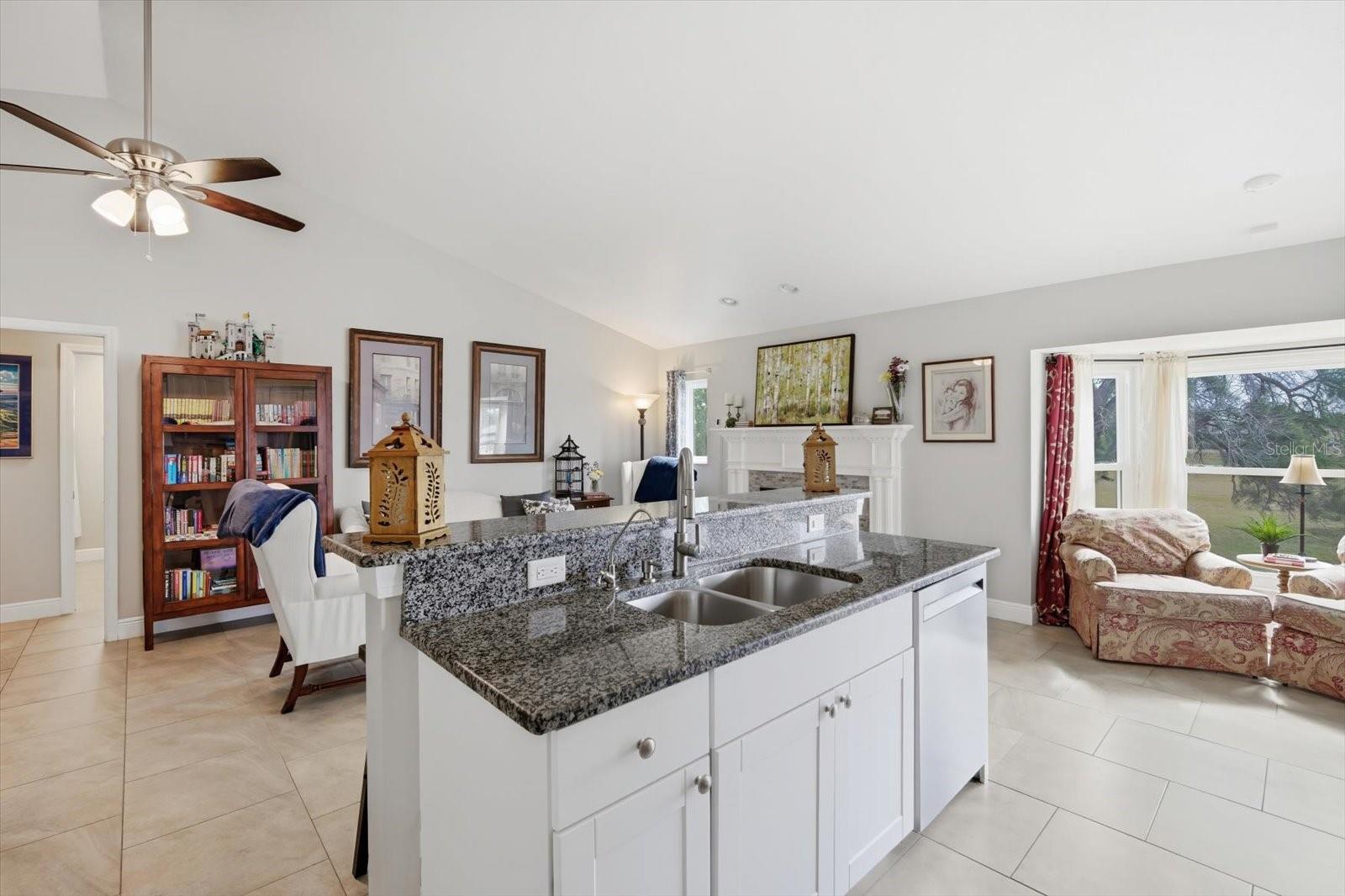 A RESUB OF A POR OF APOLLO - Residential Lease