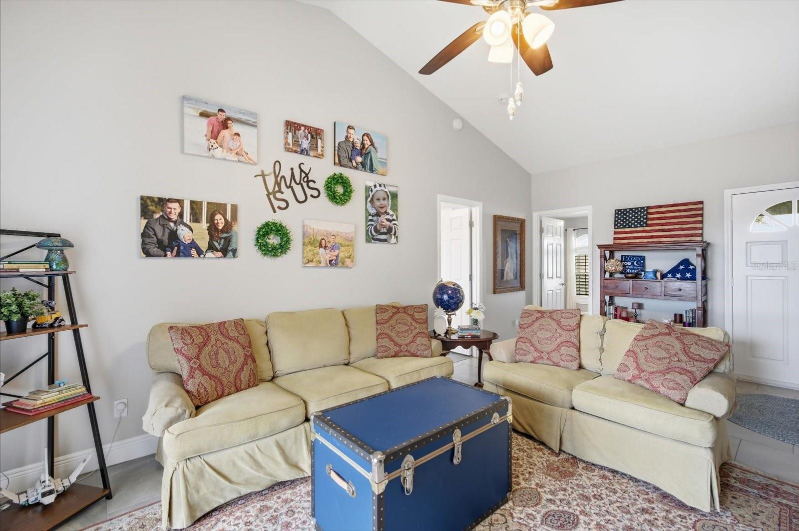 A RESUB OF A POR OF APOLLO - Residential Lease
