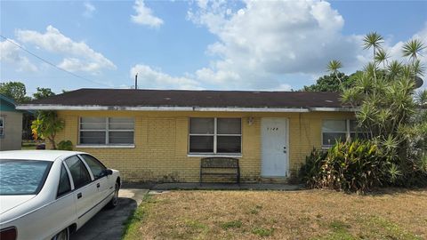 Single Family Residence in CLEWISTON FL 1126 FLORIDA AVENUE.jpg