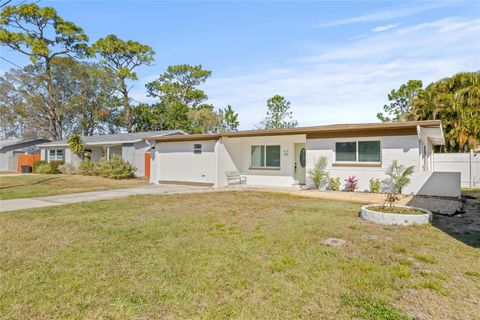 A home in LARGO