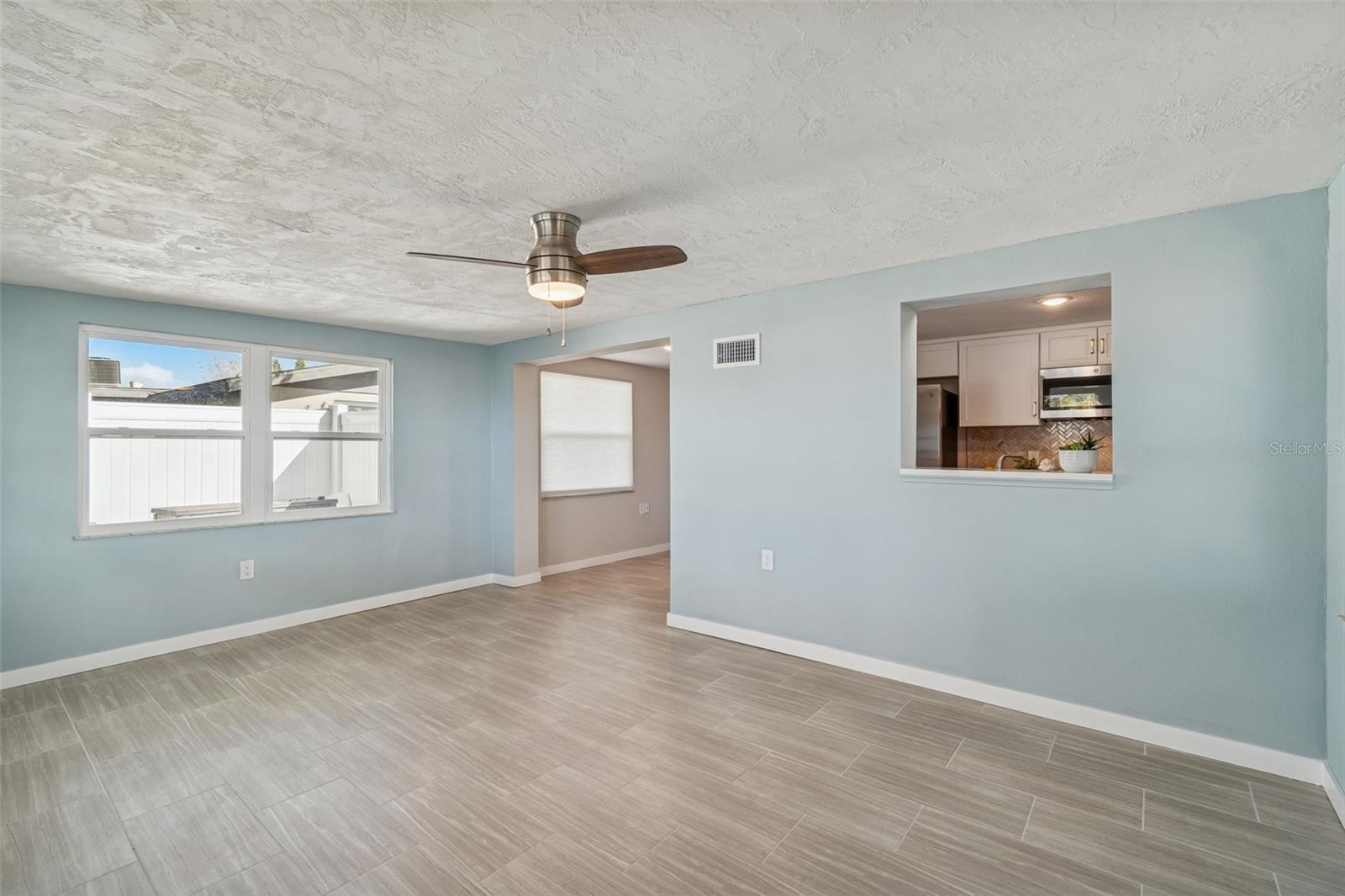 FOREST HILLS - Residential