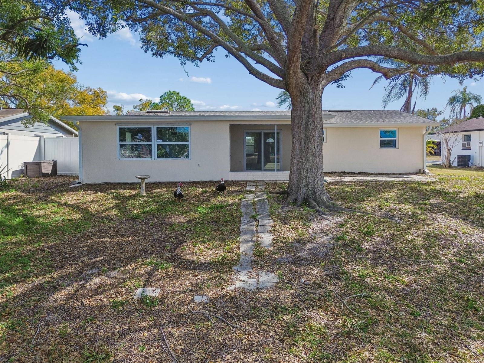 FOREST HILLS - Residential