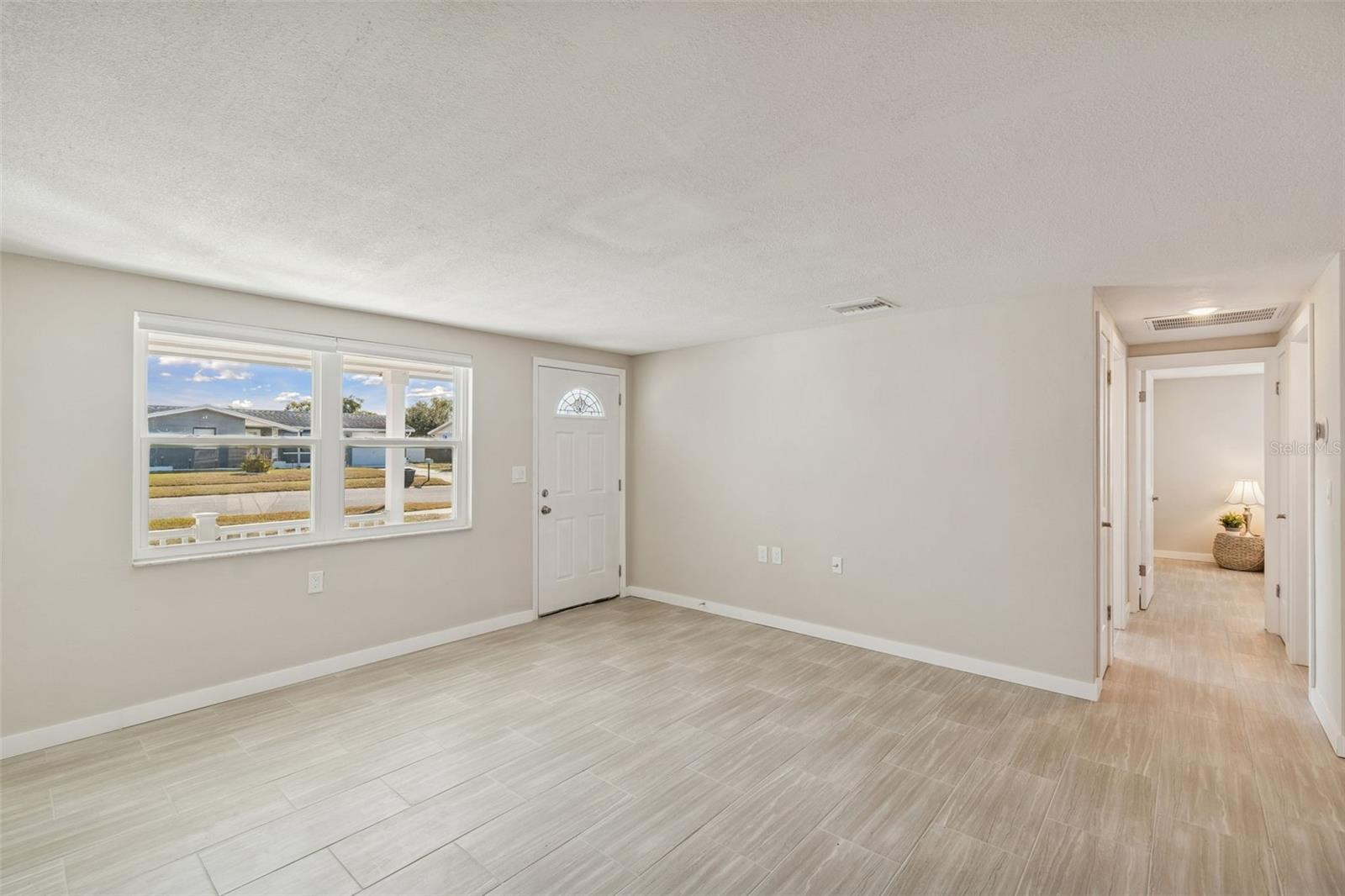 FOREST HILLS - Residential